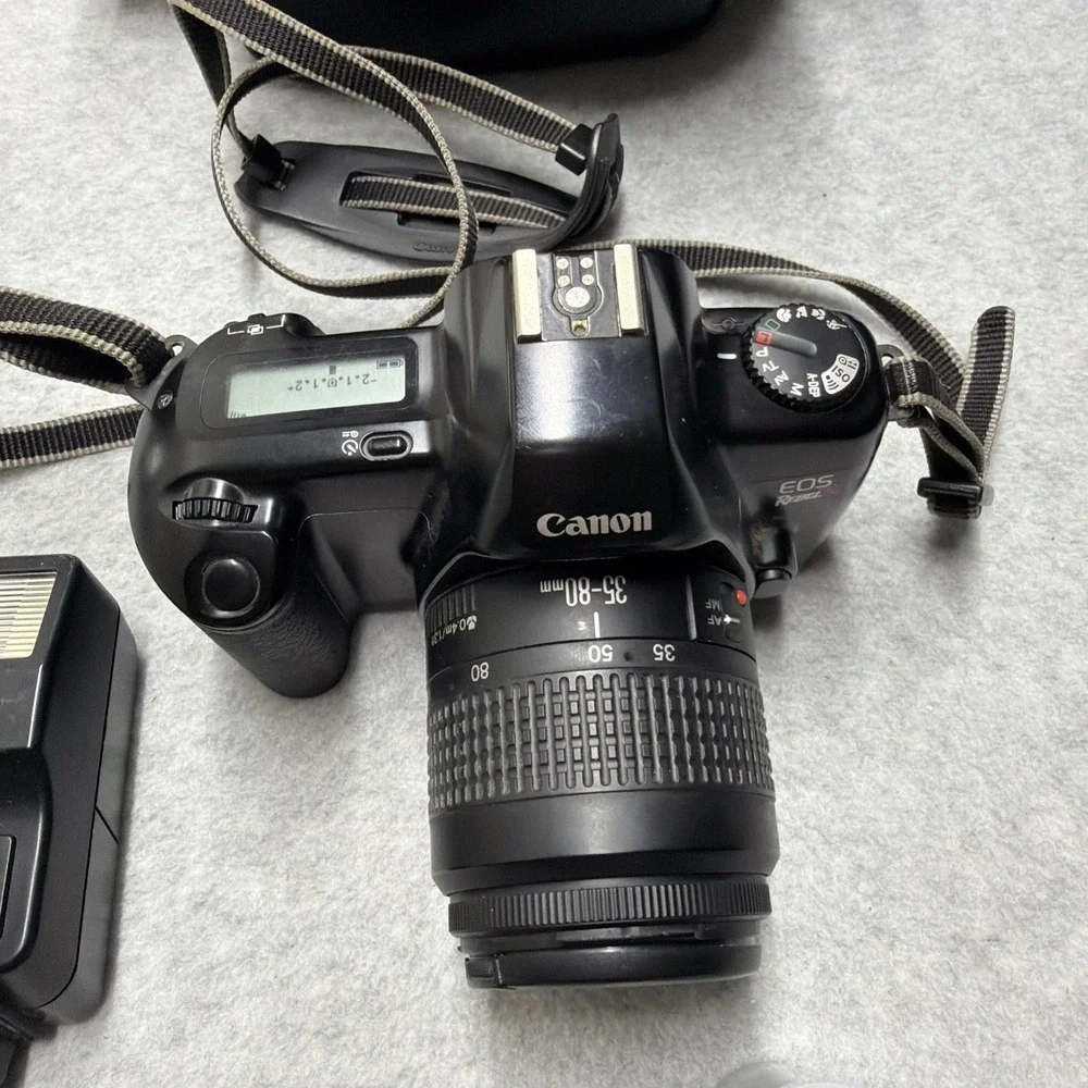 Canon EOS Rebel X EF X 35-80 mm 1.4-5.6 With Flash & Film Tested READ